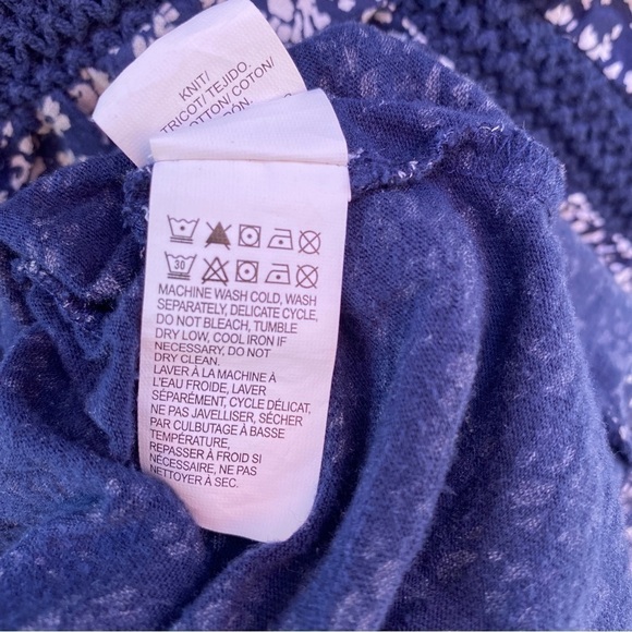 Lucky Brand Blue Ditsy Floral Peasant Keyhole 3/4 Puff Sleeve Blouse Sz M - Picture 9 of 10